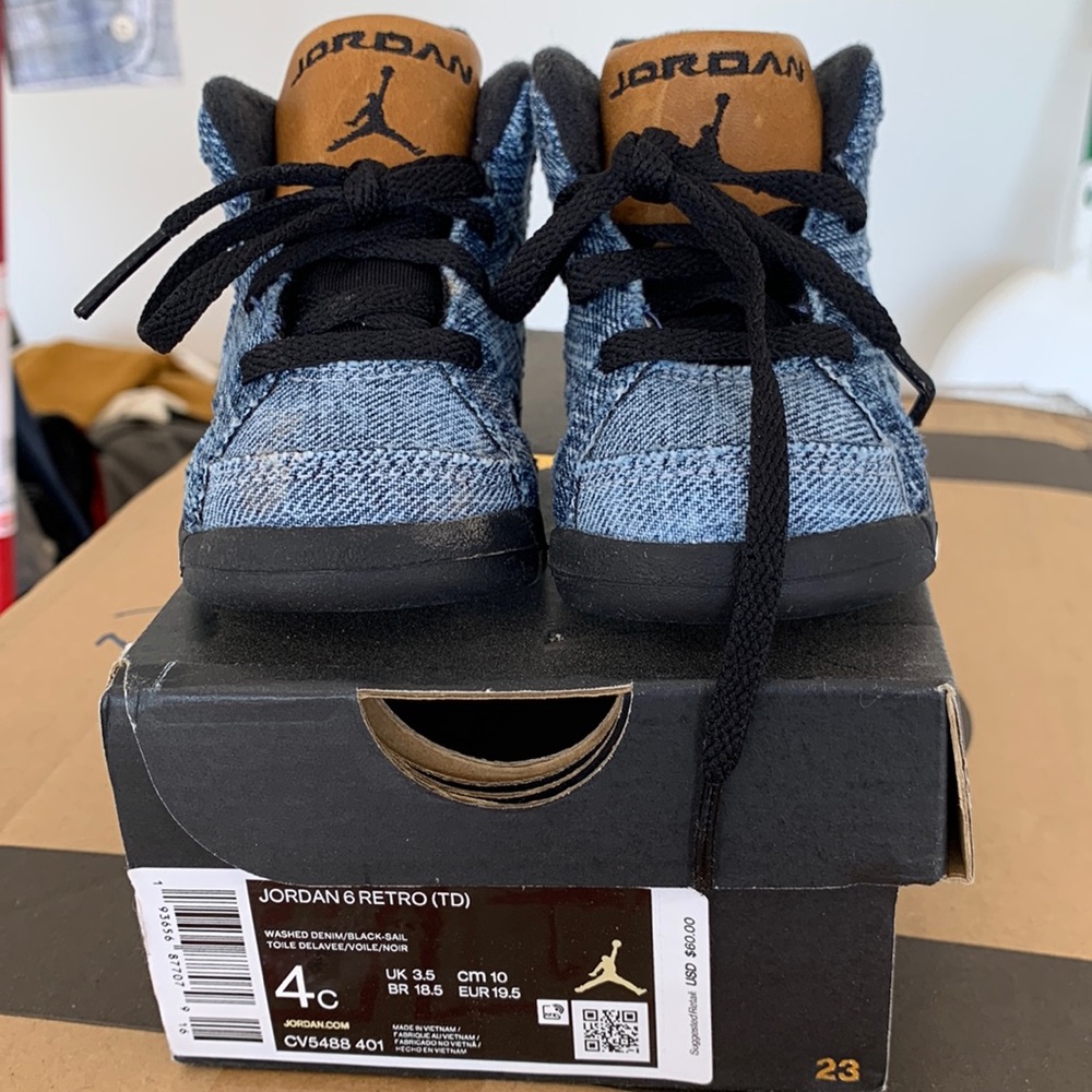 Jordan 4t